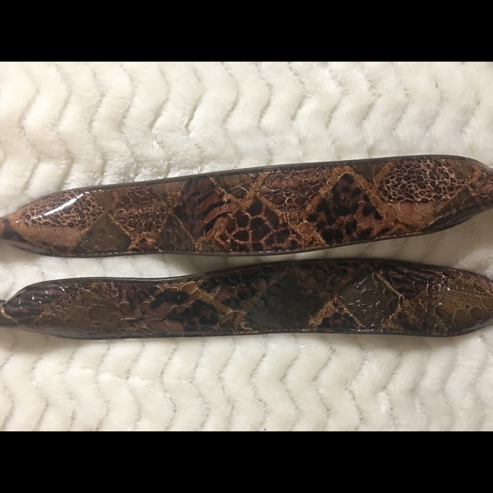 Never used miche straps